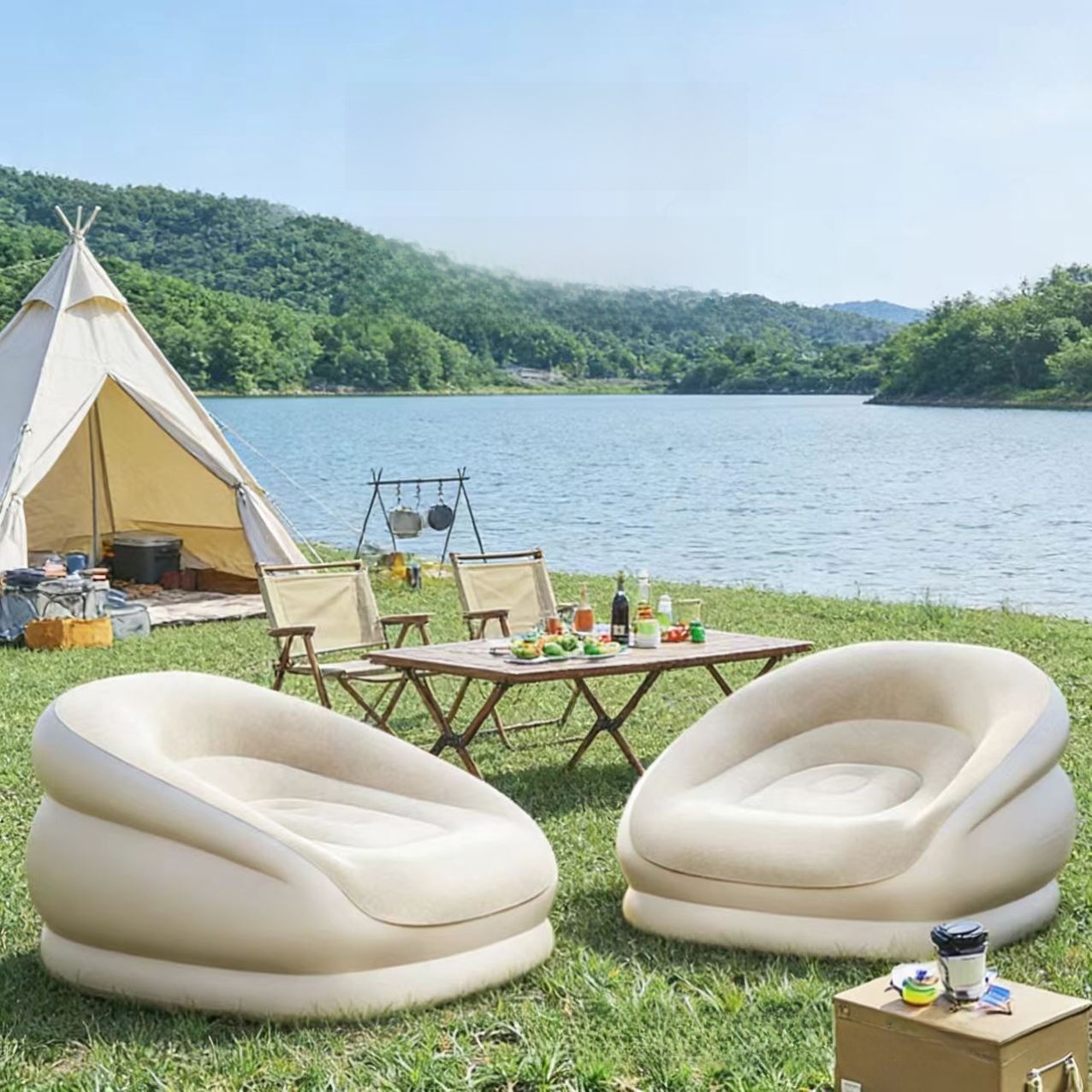 Outdoor Furniture Designer - Портативный надувной диван для кемпинга, музыкальных